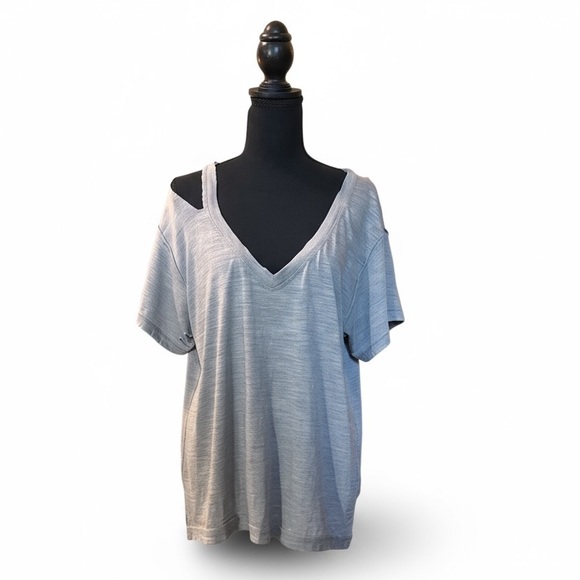 We the Free deep V-neck distressed torn short sleeve oversized slub T-shirt  S - Picture 1 of 15